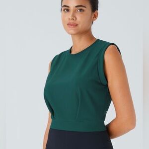 Halara Patitoff Flow Pet Hair Resistant Crew Neck Sleeveless Yoga Tank Top